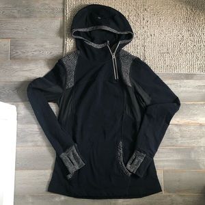 Lululemon hoodie pullover with thumb holes